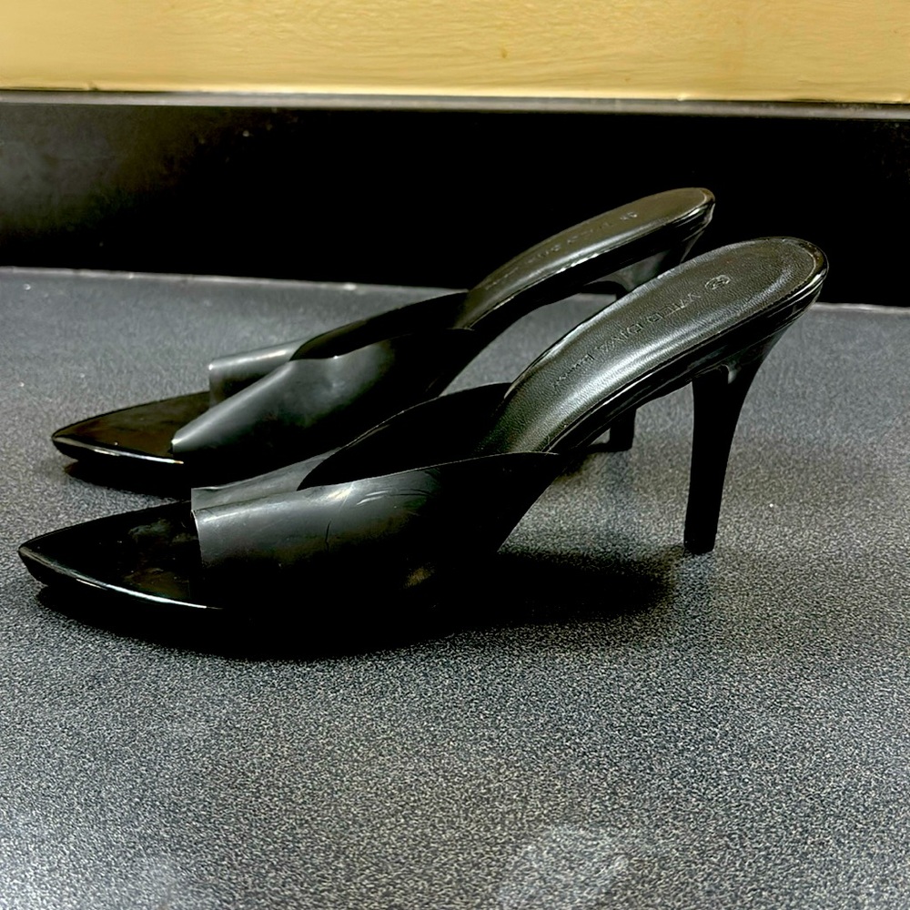 Black heel 3 1/2 inch sandal